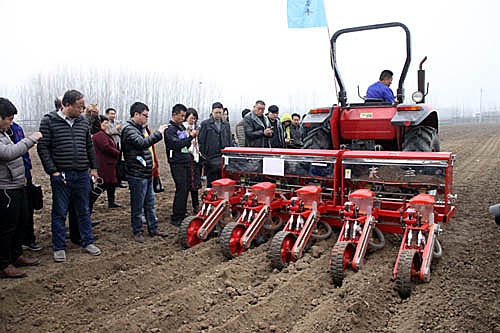 全国春季农机化生产暨农业绿色发展机械化技术培训在豫开班