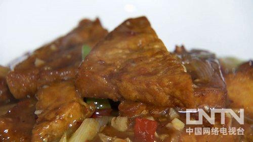 四川红白镇：一块巨型豆腐里的财富玄机（致富经）4